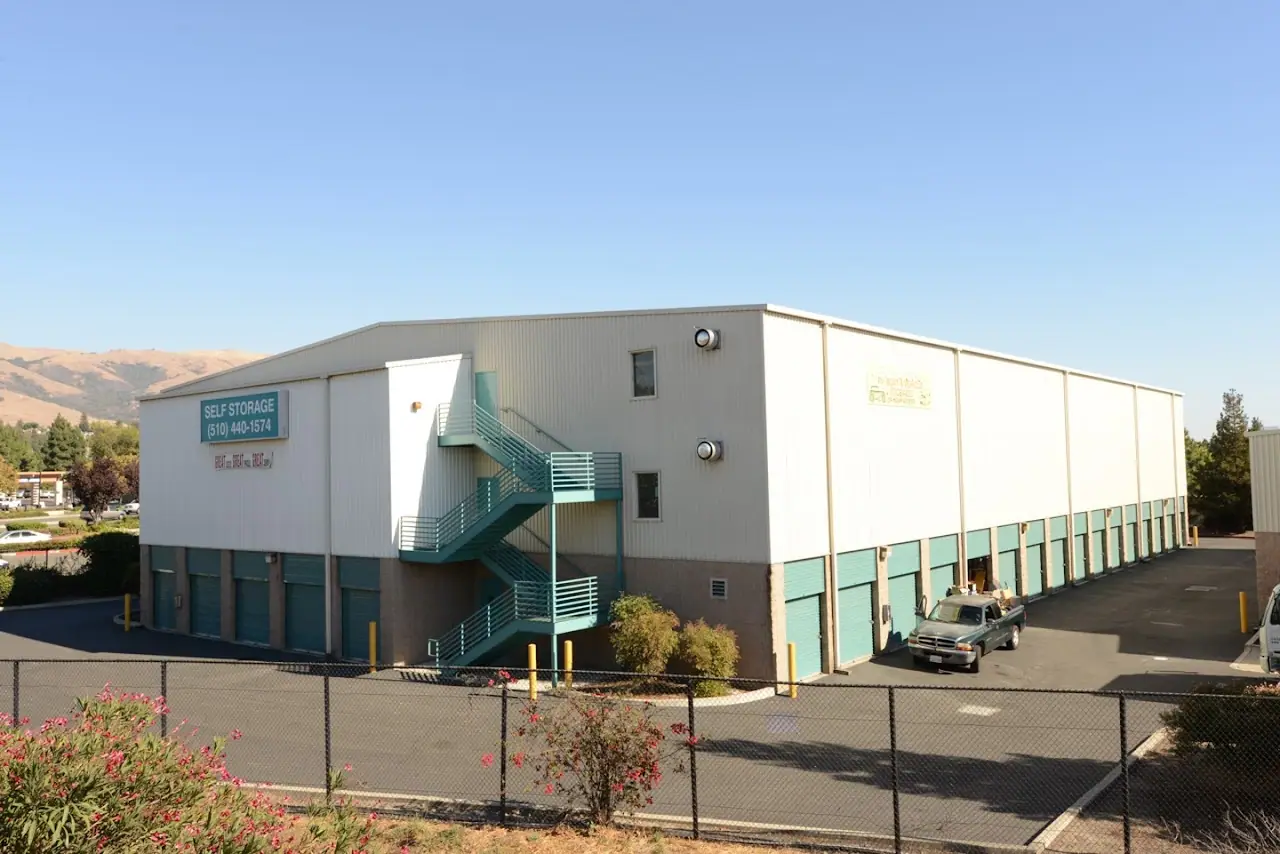 Auto Mall Parkway Self Storage, RV storage in Fremont