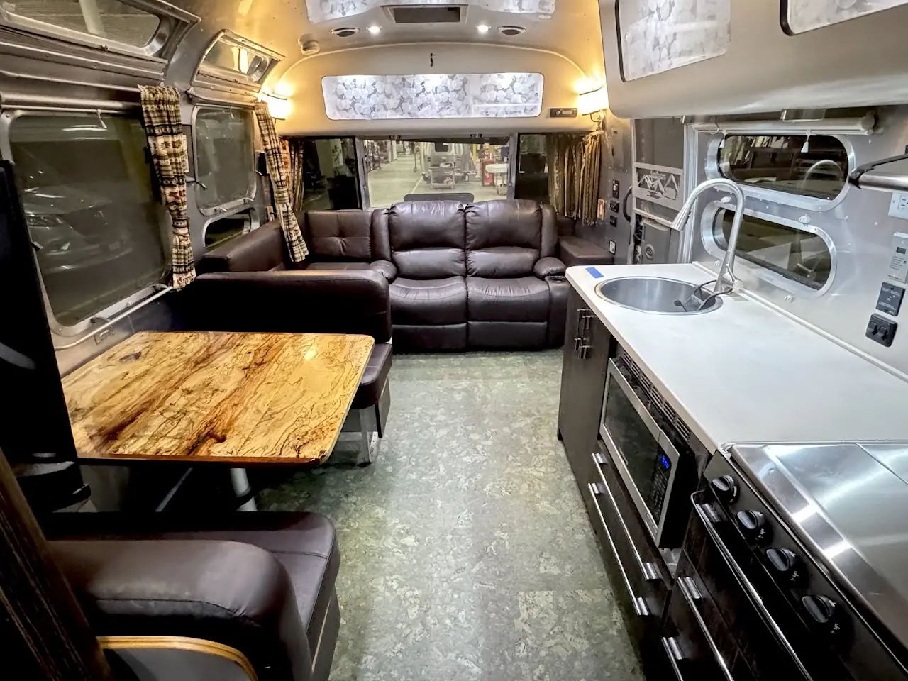 Ultimate Airstreams, RV storage in Clackamas