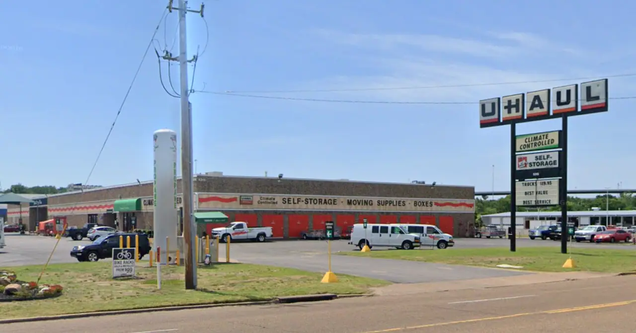 Self-Storage at U-Haul, RV storage in Memphis