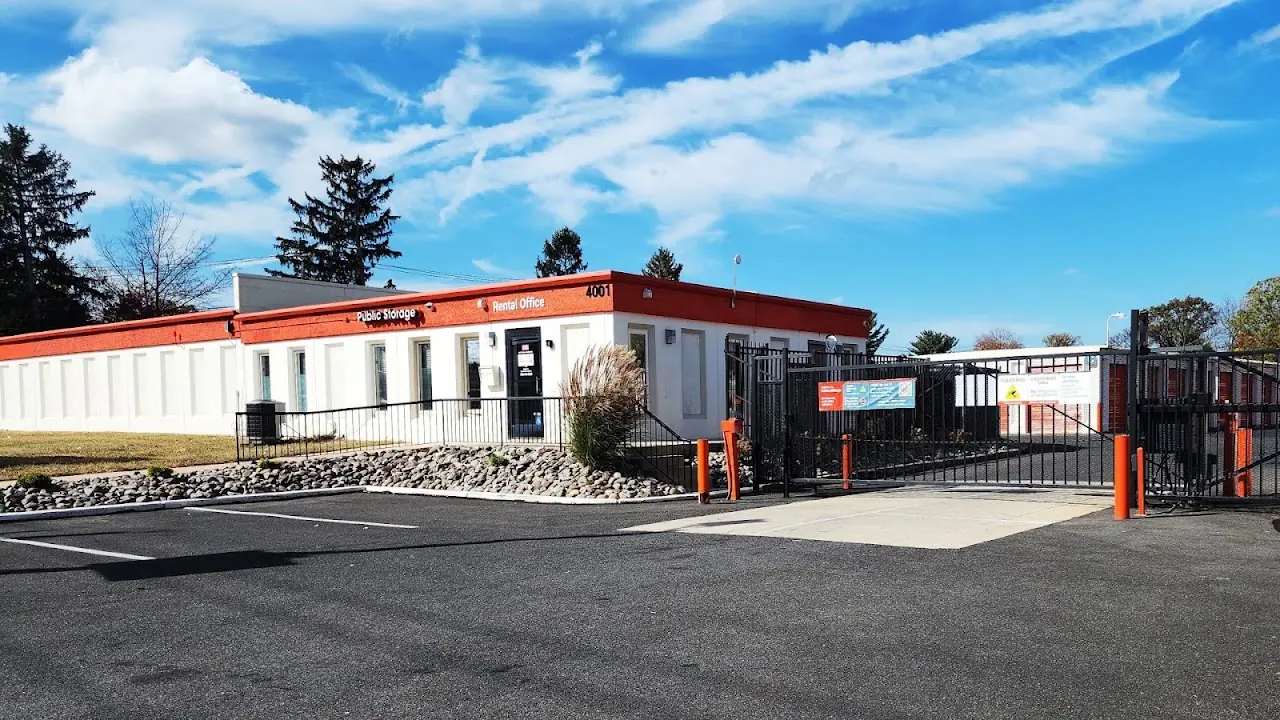 Public Storage, RV storage in Delran