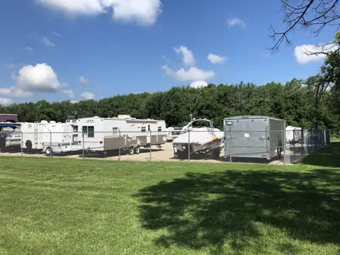 Clinton Lake Storage photo 3