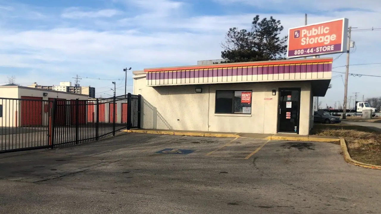 Public Storage, RV storage in Evansville