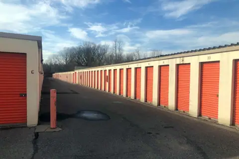 Public Storage photo 2