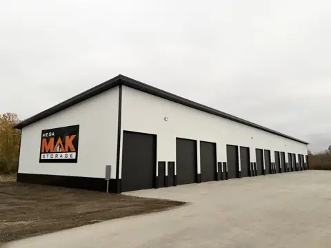Mega MAK Storage - Lake Okoboji in Spirit Lake, IA