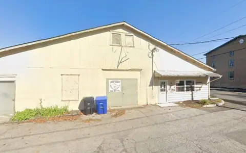 Medford Mini Storage Inc photo 2