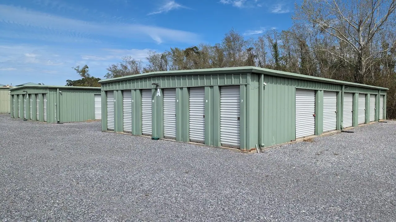 Dove Storage - Long Beach (Willow Creek Dr), RV storage in Long Beach
