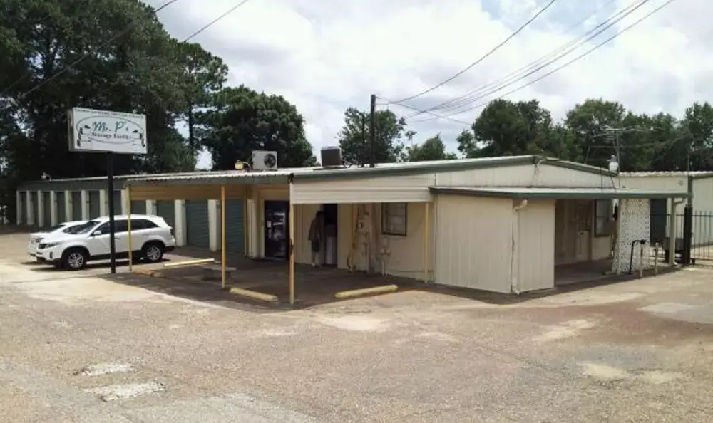 Mr. P's Mini Storage, RV storage in Theodore