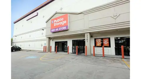 Public Storage in Houston, TX