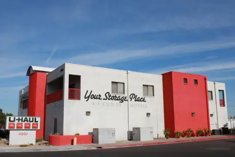 Self-Storage at U-Haul in Phoenix, AZ