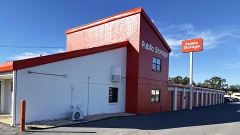 Public Storage photo 2