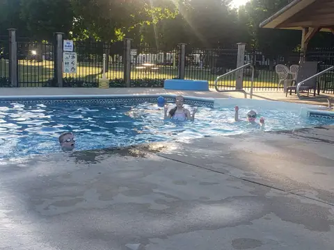 Bear Lake / Manistee KOA Holiday photo 2