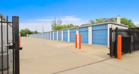Morningstar Storage photo 2
