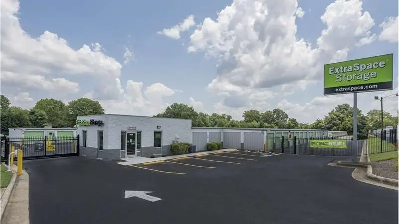 Extra Space Storage, RV storage in Hickory