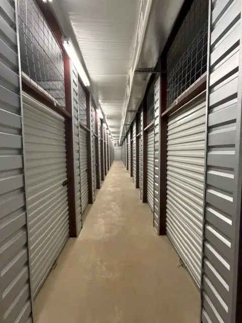 UNLIMITED STORAGE, RV storage in Huntsville