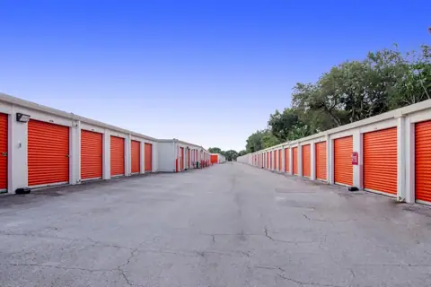 Public Storage photo 3