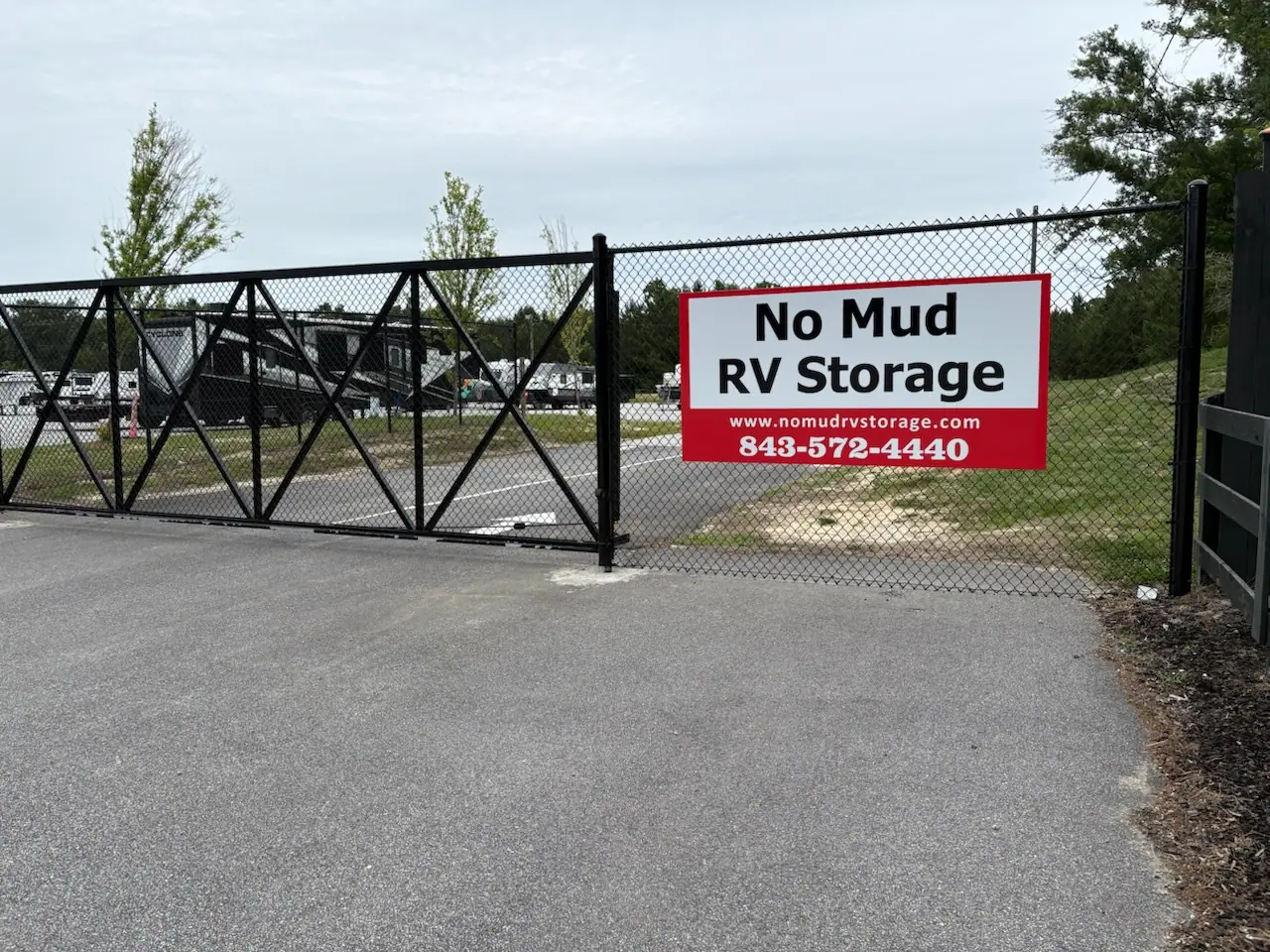 NO MUD RV Storage, RV storage in Summerville
