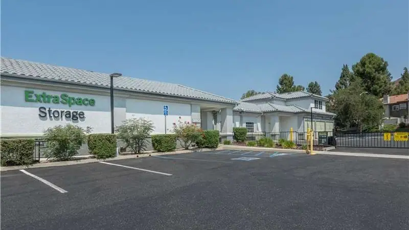 Extra Space Storage, RV storage in Thousand Oaks