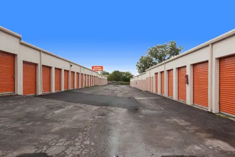 Public Storage photo 3