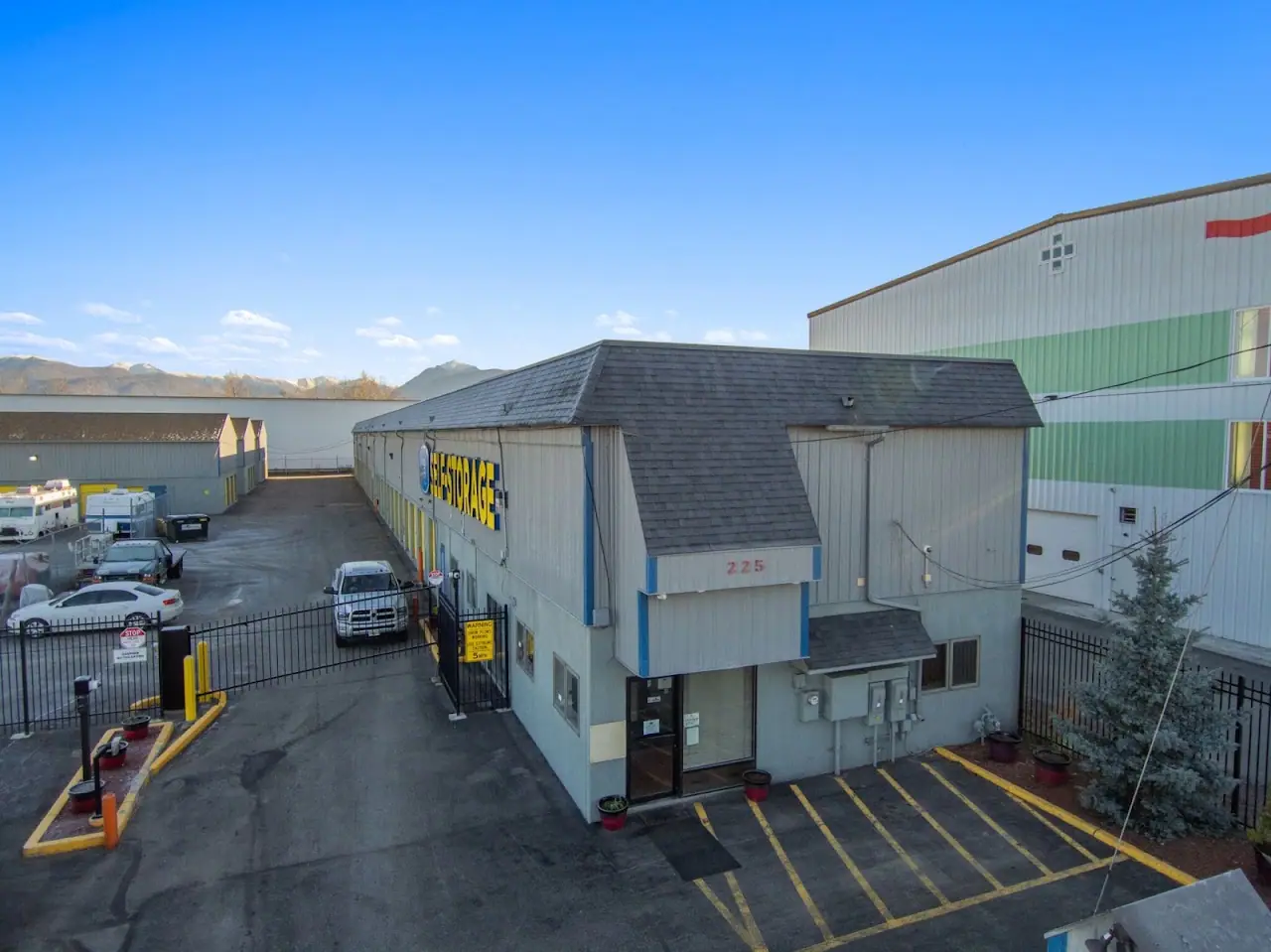 Storage Star, RV storage in Anchorage
