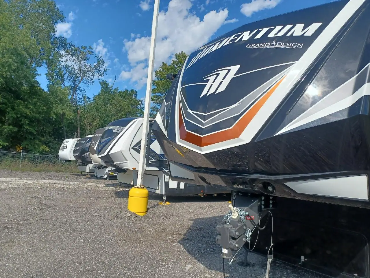 Lone Oak Rv Storage, RV storage in Easton