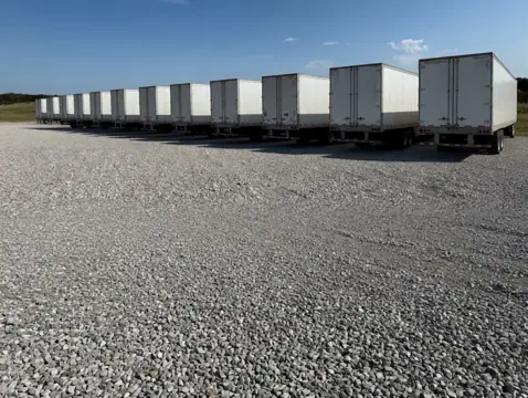 287 Truck Parking photo 3