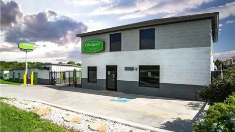 Extra Space Storage in Corpus Christi, TX