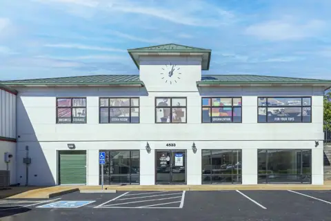 Devon Self Storage St. Louis, Missouri photo 2