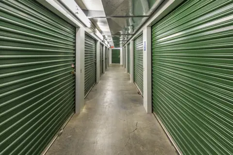 Devon Self Storage St. Louis, Missouri photo 3