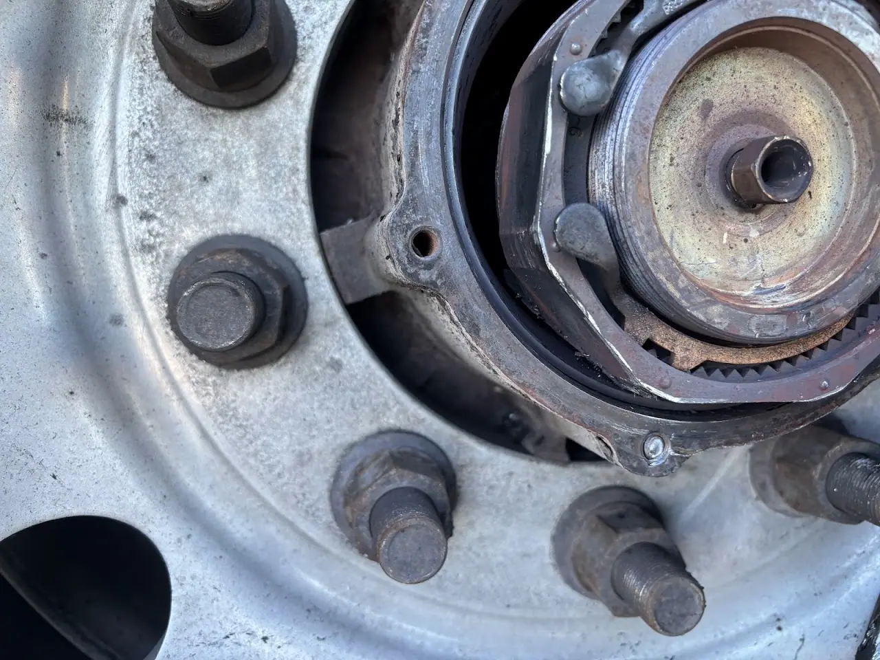 Parker Brothers Tire Repair and Roadside Assistance, RV storage in Defuniak Springs