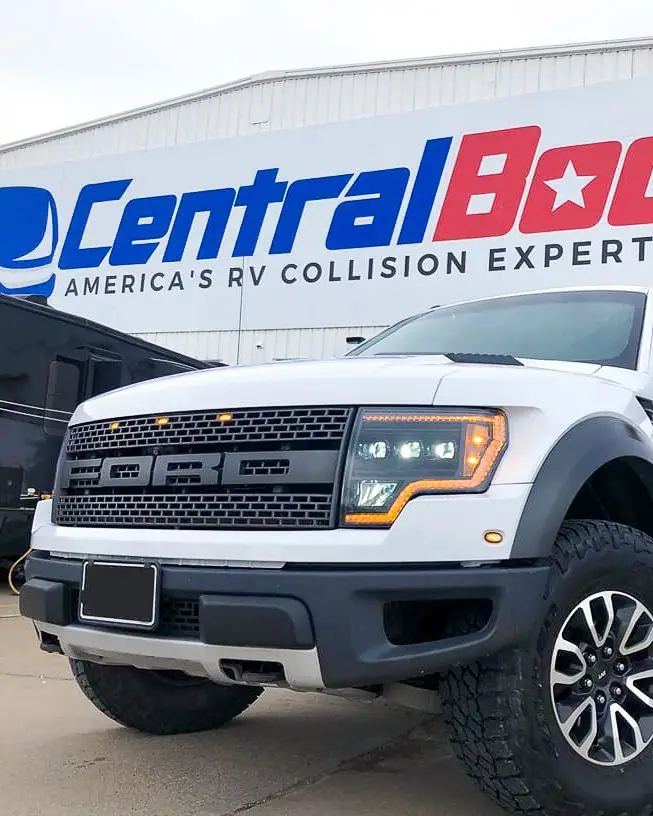 Central Body Company, RV storage in Andover