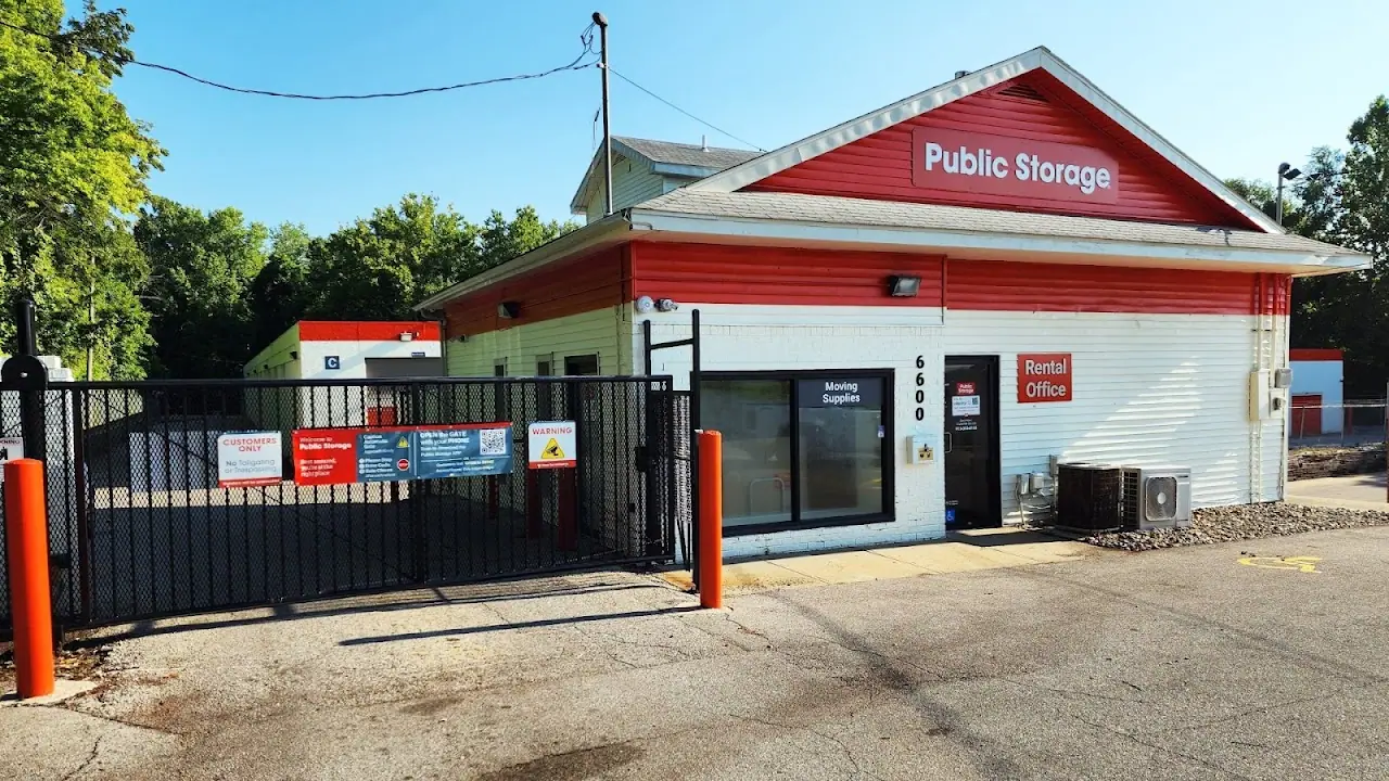 Public Storage, RV storage in Kansas City