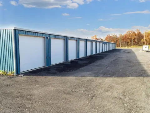 Fremont Luxury Storage Garages photo 2