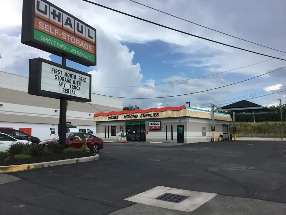 Self-Storage at U-Haul, RV storage in Columbus