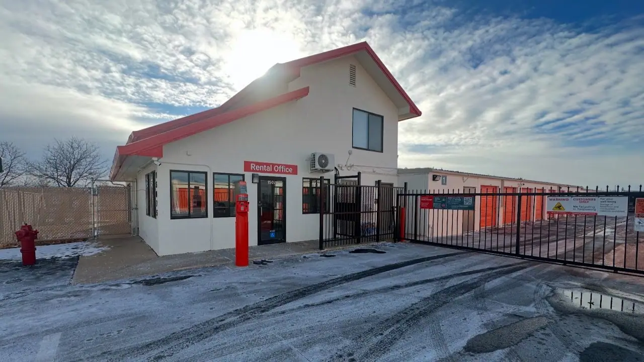 Public Storage, RV storage in Apple Valley