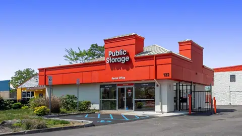 Public Storage in Bay Shore, NY