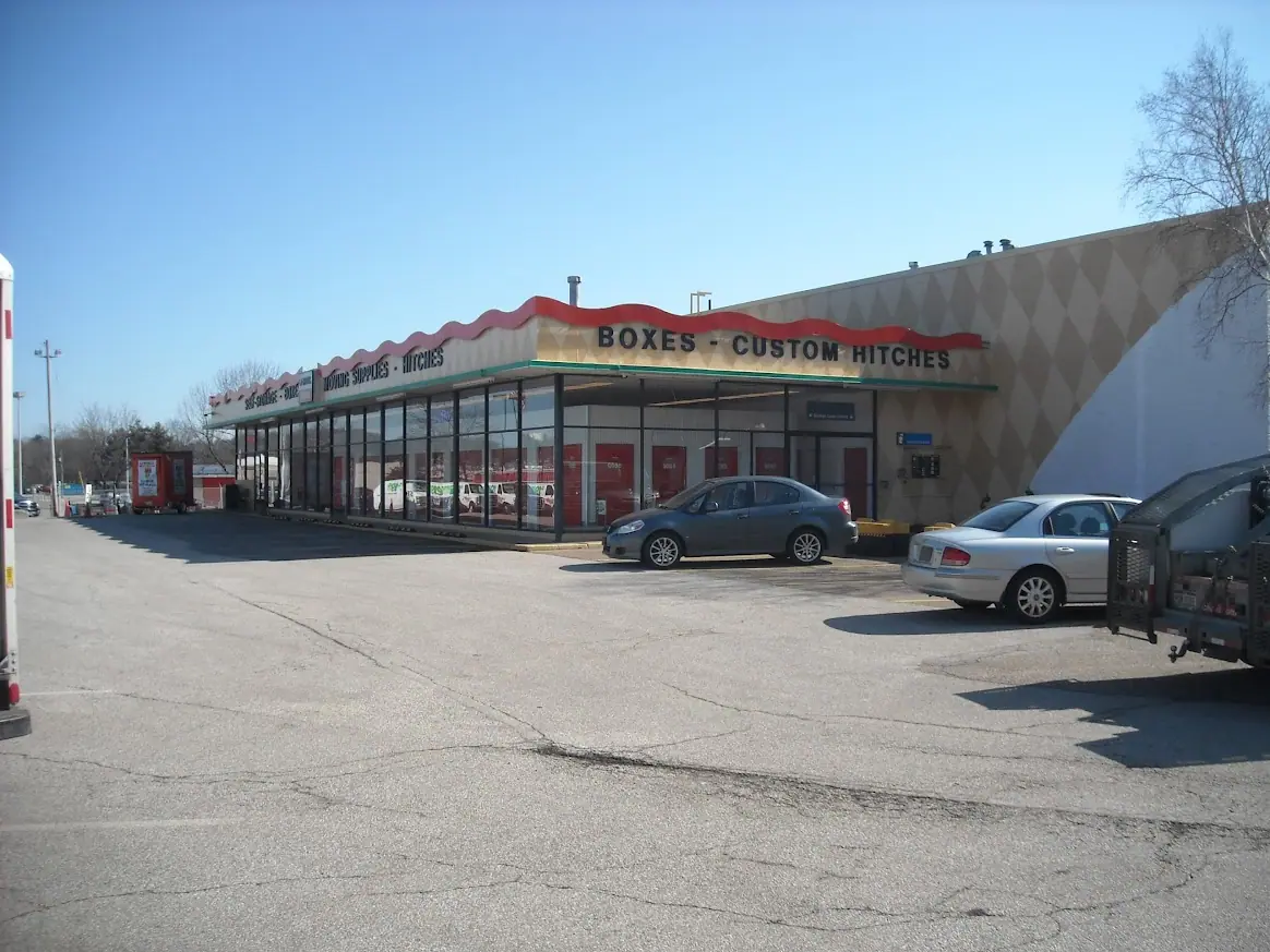 Self-Storage at U-Haul, RV storage in Akron
