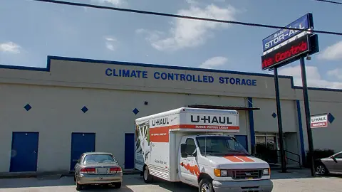 Knight Owl Storage on Beltline, RV storage in Mobile