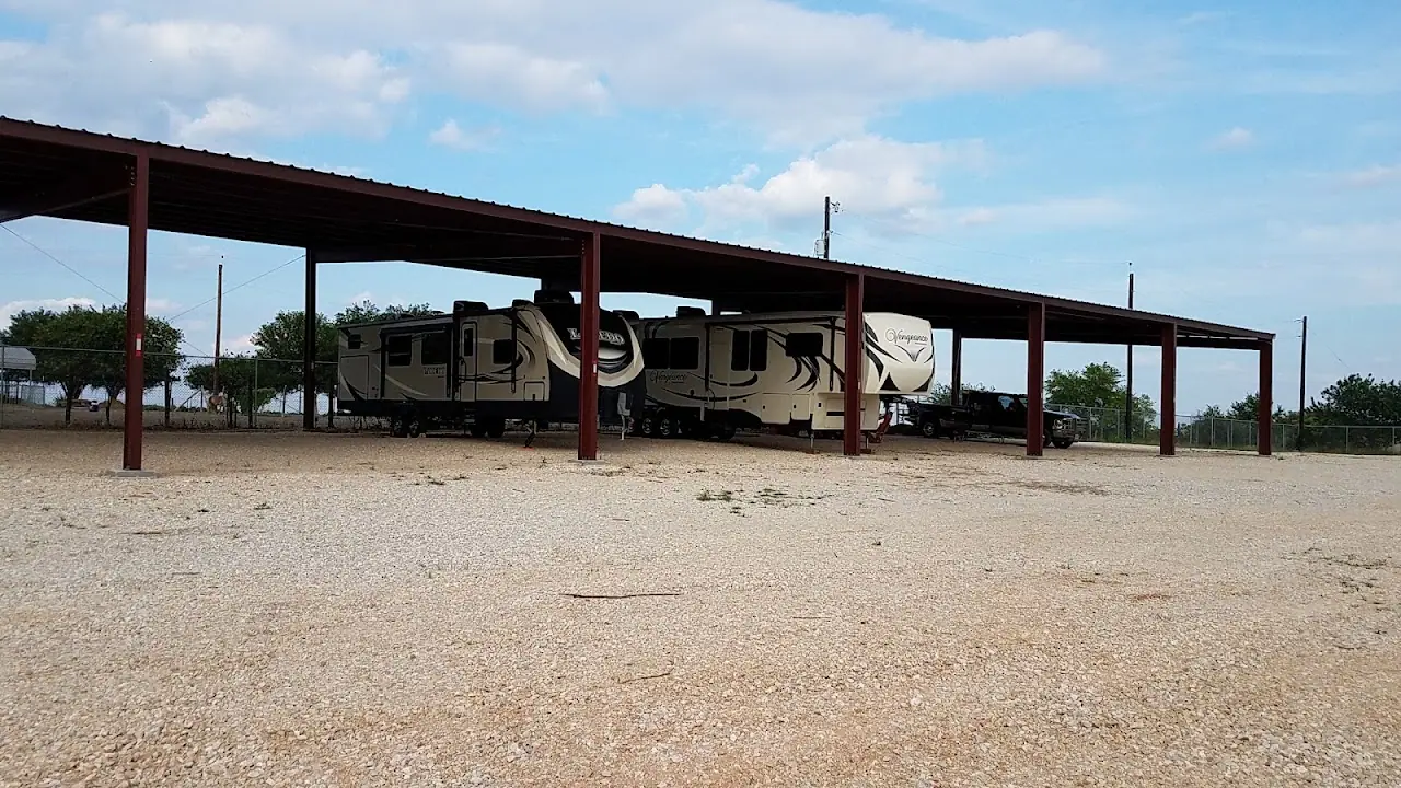 Short While Storage, RV storage in Marion