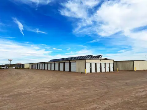 Little Vineyard Self Storage photo 3