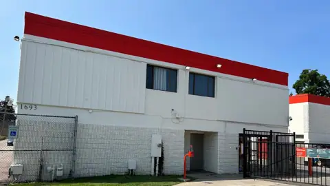 Public Storage photo 2