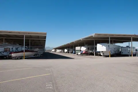 Honey Bee RV Storage photo 2