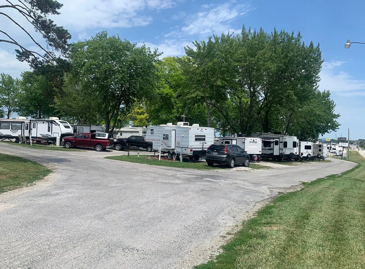 Trailside RV Park & Propane, RV storage in Grain Valley