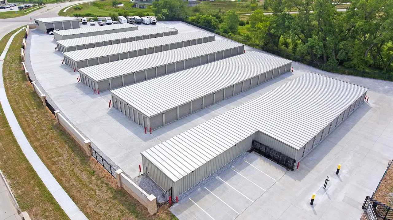 Dillon Self Storage - Hohensee Dr, RV storage in Lincoln