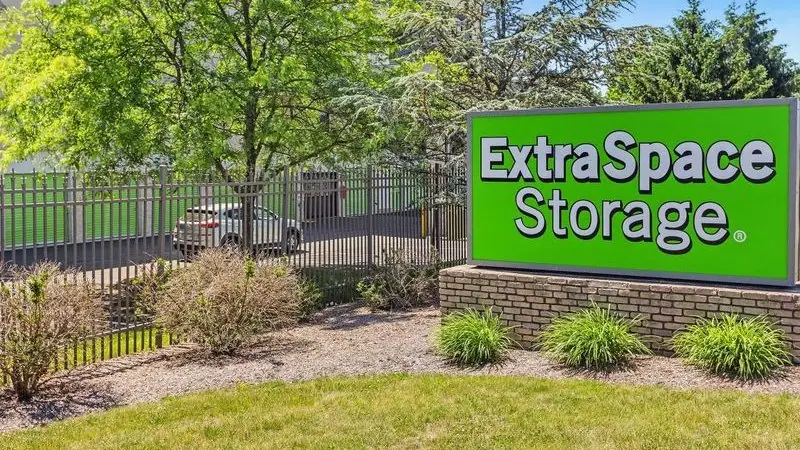 Extra Space Storage, RV storage in Flemington