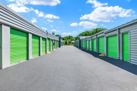 Prime Storage photo 3