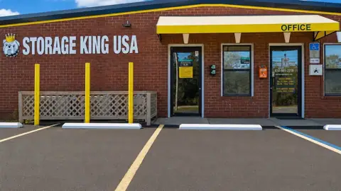 Storage King USA in Milton, FL