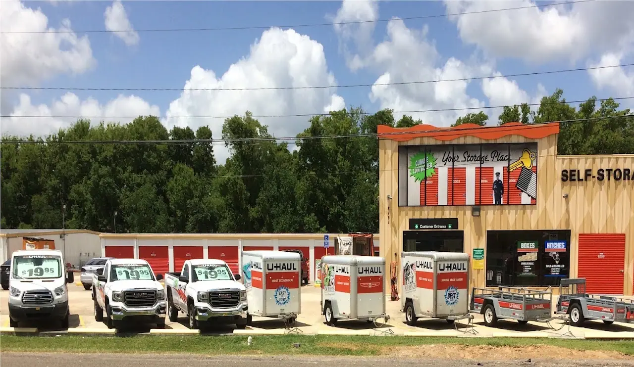 Self-Storage at U-Haul, RV storage in Beaumont