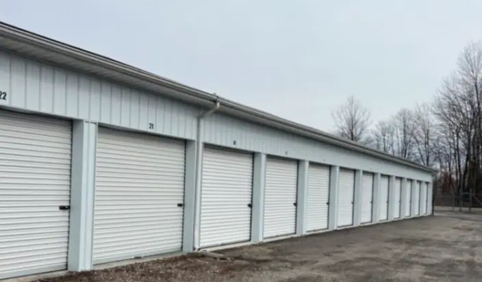 LocalStorage, RV storage in Hubbard