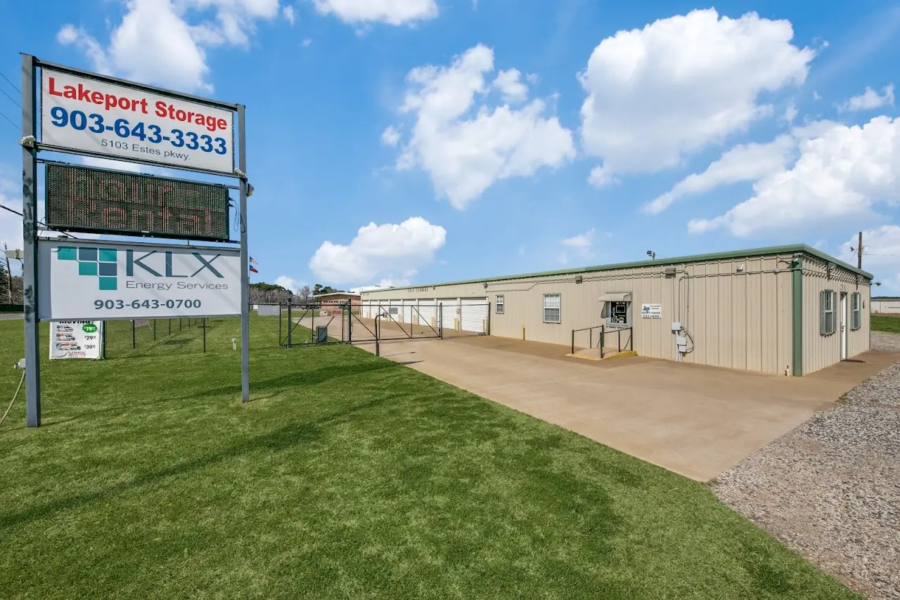 Right Move Storage - Lakeport, RV storage in Longview
