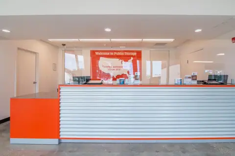 Public Storage photo 3